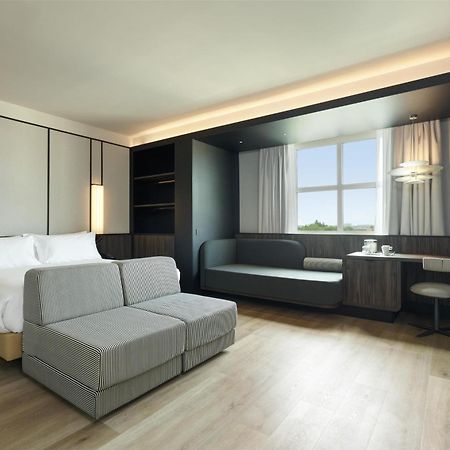 Hotel Hilton Rome Airport Fiumicino Exterior foto