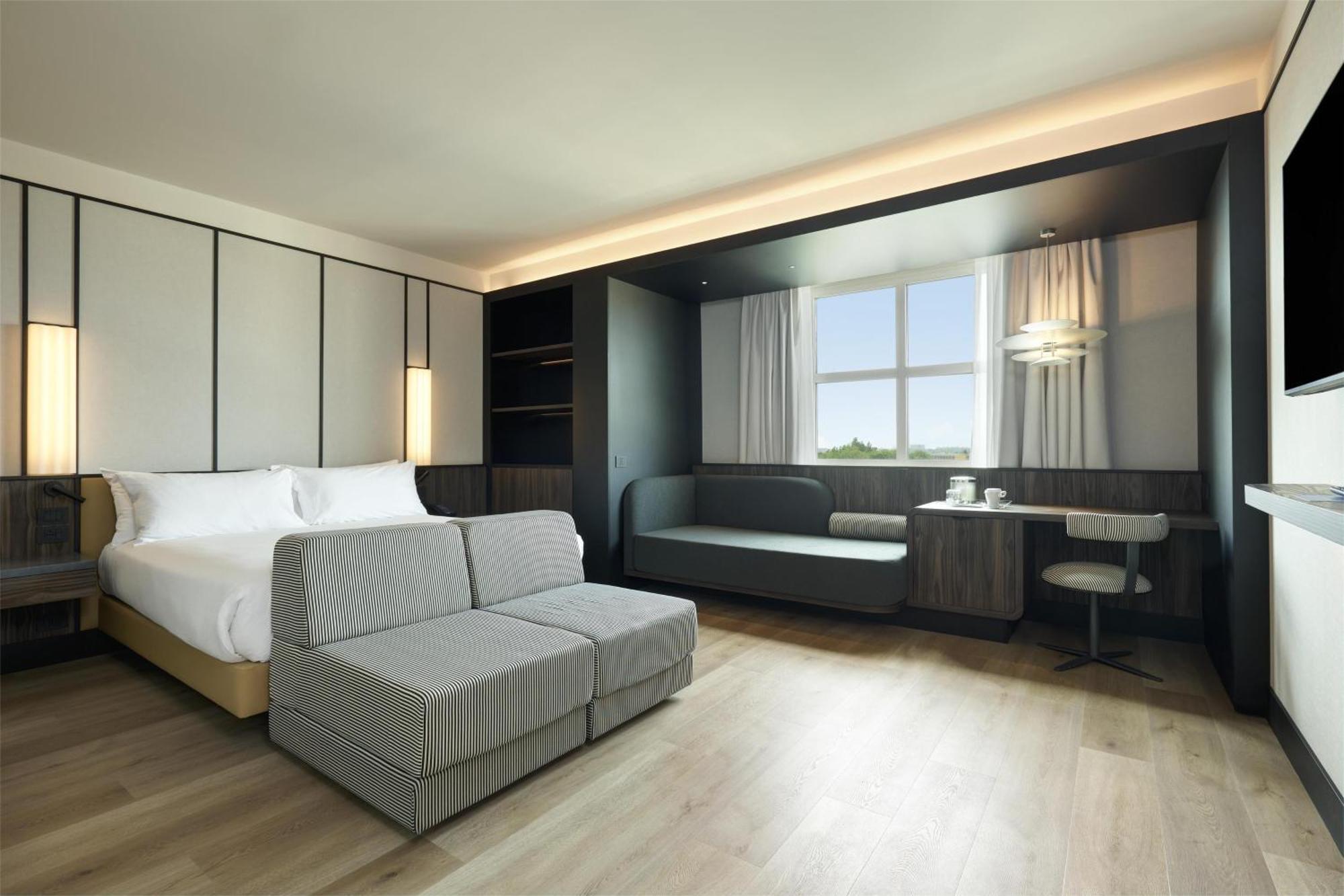 Hotel Hilton Rome Airport Fiumicino Exterior foto